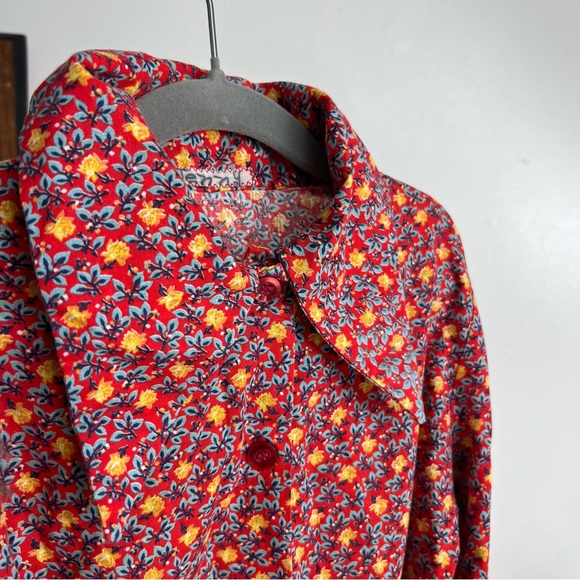 1960s Dagger Collar Kids Floral Button Down Top - Picture 2 of 7
